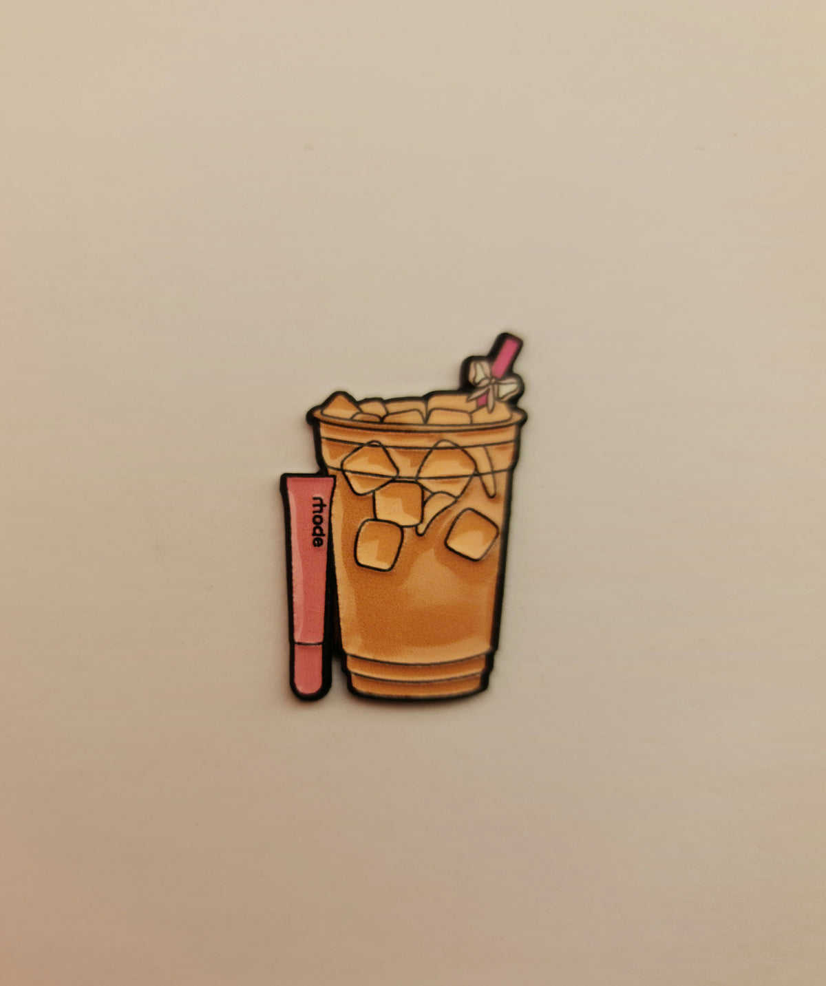 Iced Coffee & Lip Gloss Metal Sticker – Cute Aesthetic Gadget Decal for Mobile, Laptop & Tablet